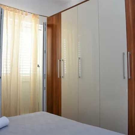 Crnika Apartman *